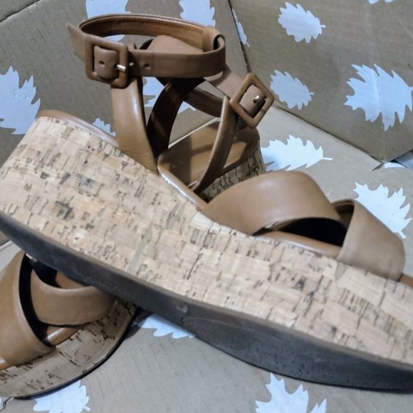 Gianni Bini "Zeeah" Cork Wedge Sandal Camel Tan Platform Heels 8M - Picture 8 of 11